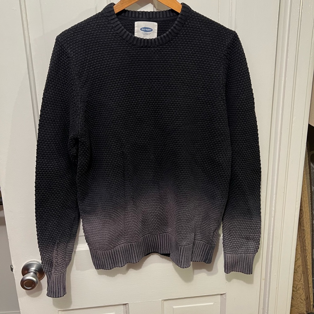 Vintage Old Navy Men’s Gradient Black Sweater size Medium